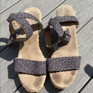 Shoes Gap size 9 braided espadrilles